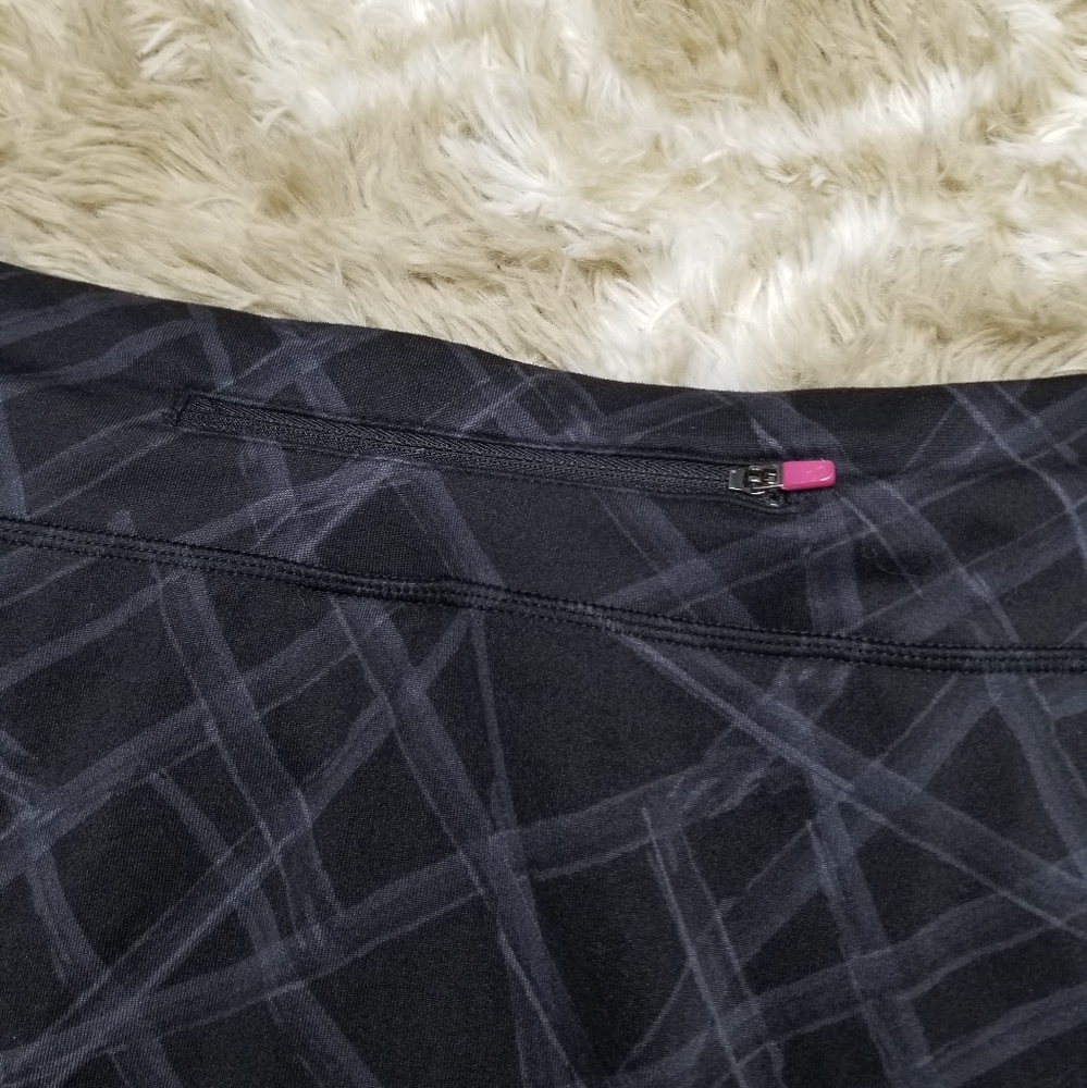 Athleta Patterned Women's Skort - image 7